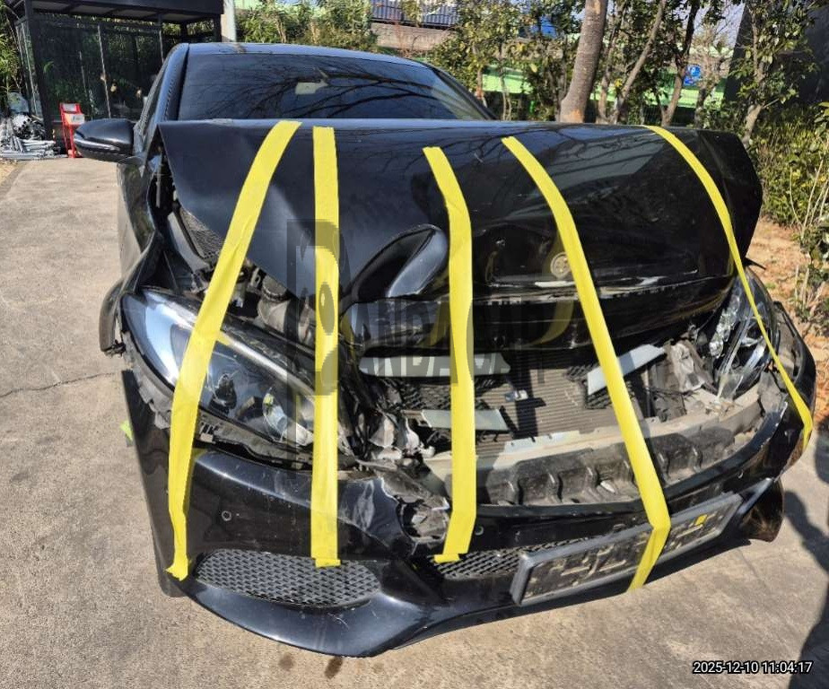 2018 Mercedes-Benz C200 d, photograph 1