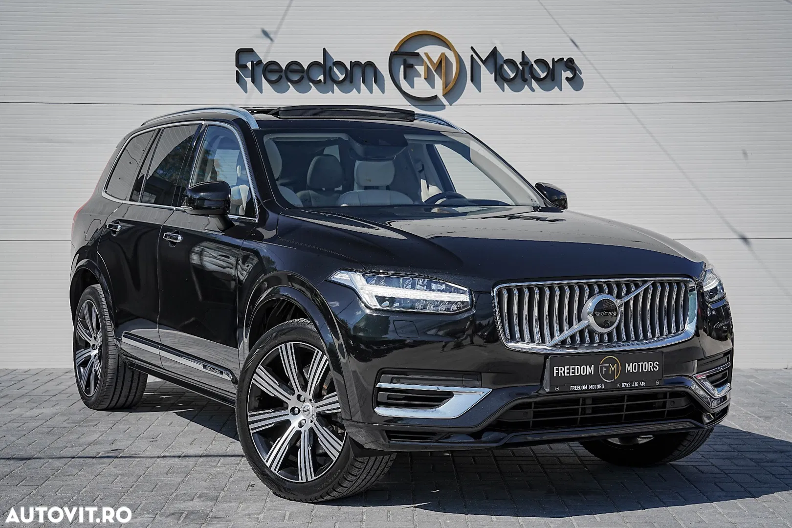 Volvo XC 90 T8 AWD Twin Engine Geartronic Inscription — photo 1 of 37