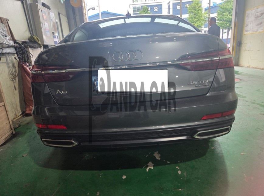 2021 Audi A6 45 TDI quattro, photograph 1