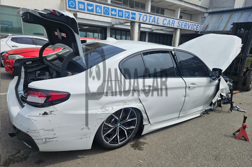 2023 BMW 530i, photograph 3