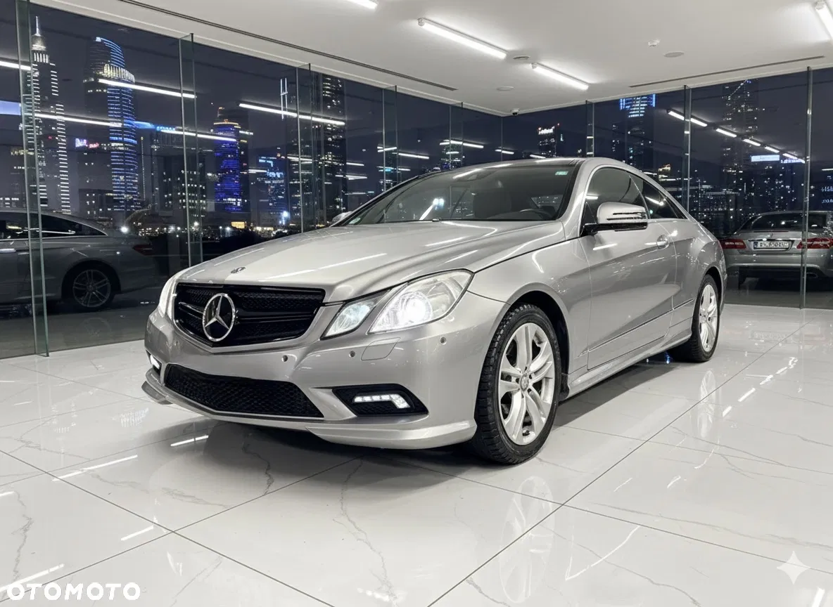 2009 Mercedes-Benz Klasa E 350 CDI DPF C BlueEFFICIENCY 7G-TRONIC Prime Edition, photograph 2