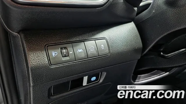 2022 Hyundai Santafe Diesel 2.2 4WD, photograph 4