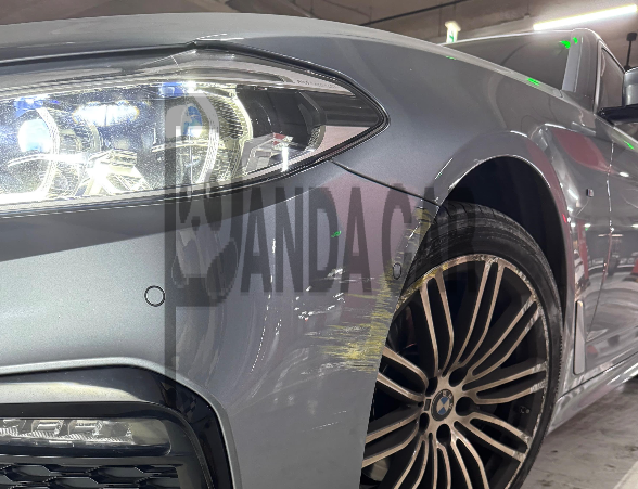 2019 BMW 530i xDrive M Sport Package Plus, photograph 1