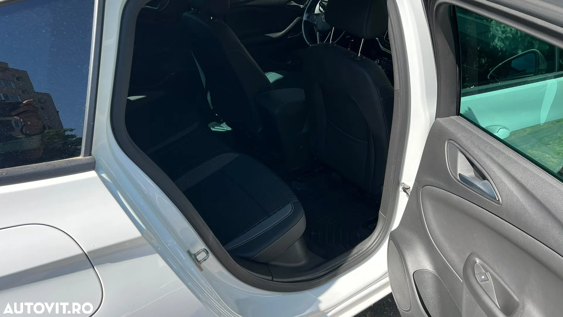 2020 Opel Astra 1.5 D Start/Stop Automatik 2020, photograph 10