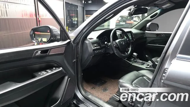 2022 KG_Mobility_Ssangyong Rexton Diesel 2.2 4WD, photograph 3