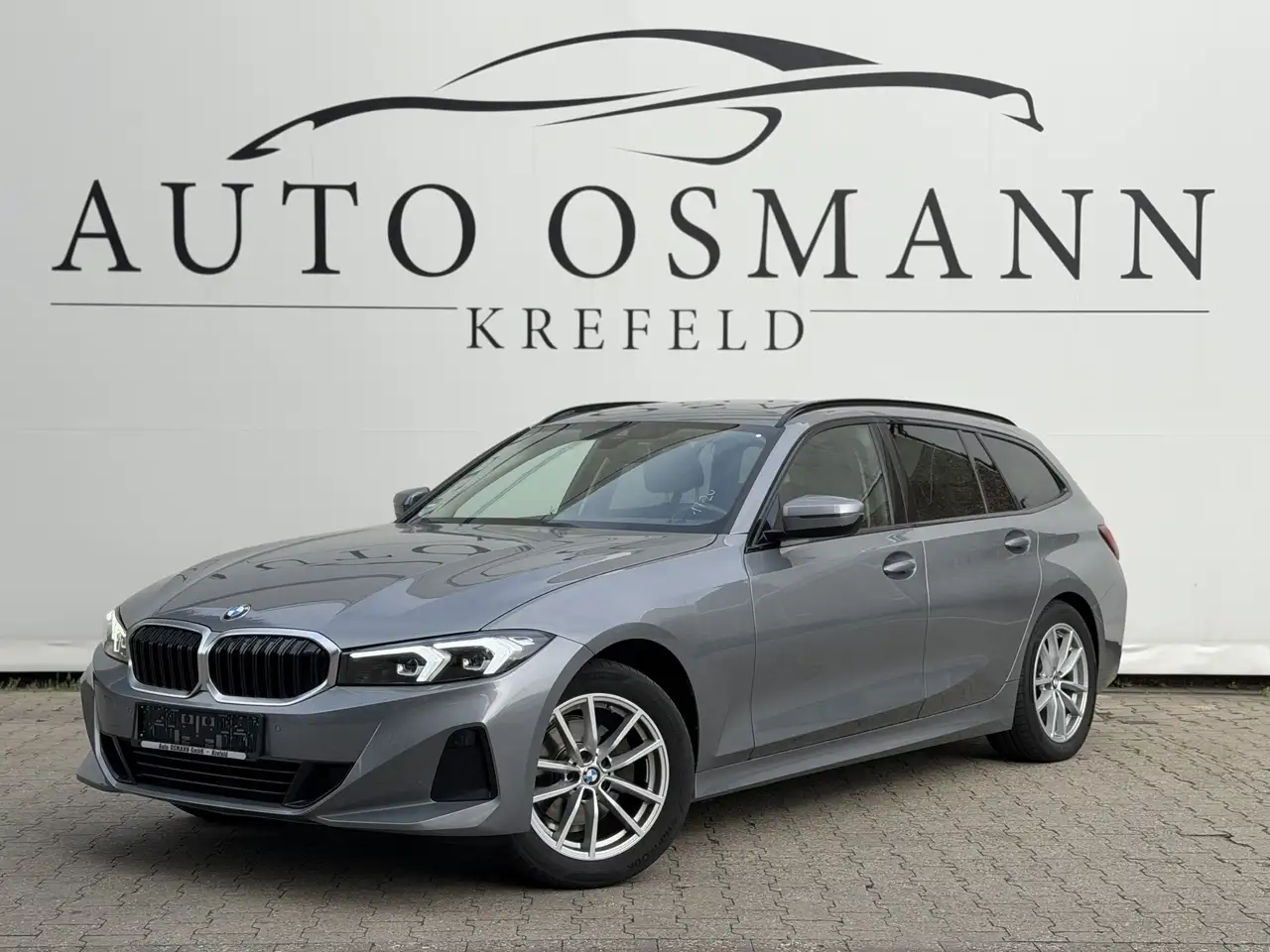 2023 BMW 320 d Touring xDrive Aut.   Widescreen   TOTW., photograph 1