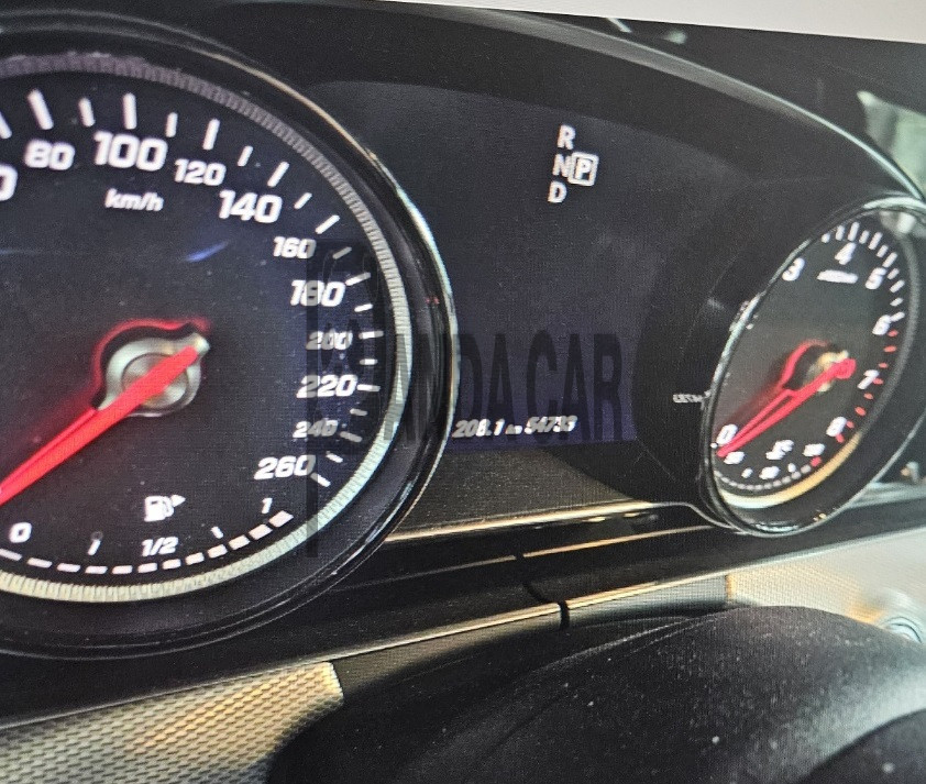2019 Mercedes-Benz E300, photograph 5