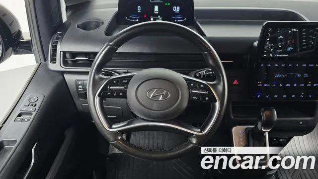 2021 Hyundai Staria Tourer 11-Seater, photograph 8