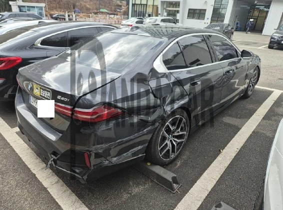 2024 BMW 520i, photograph 3