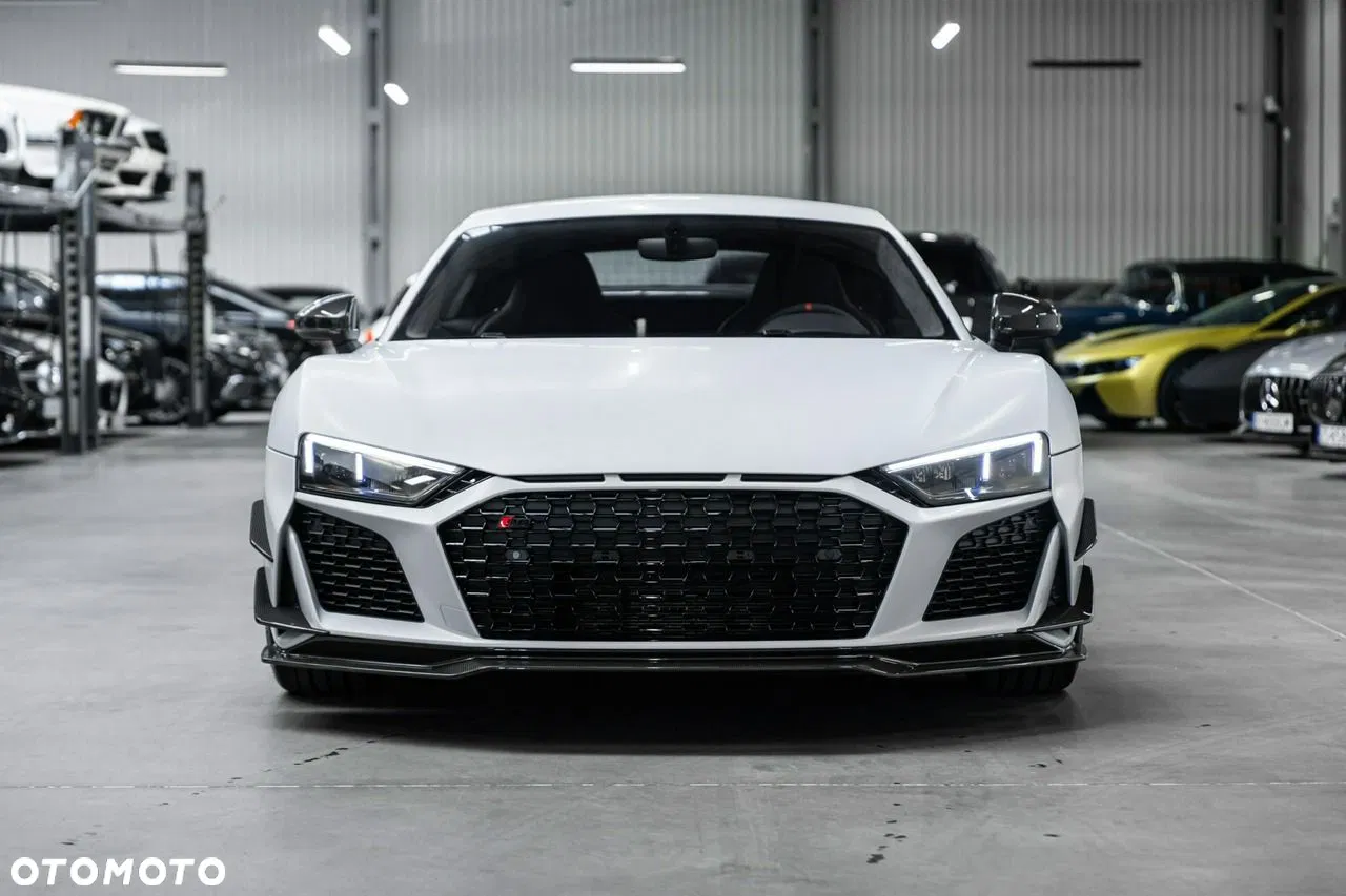 2023 Audi R8 Coupé V10 RWD GT, photograph 2