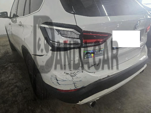 2020 BMW X1 xDrive20i Advantage, photograph 3