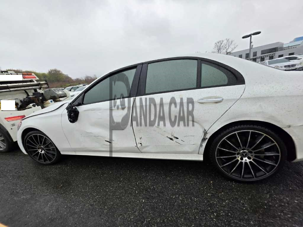 2023 Mercedes-Benz E350 4MATIC, photograph 8