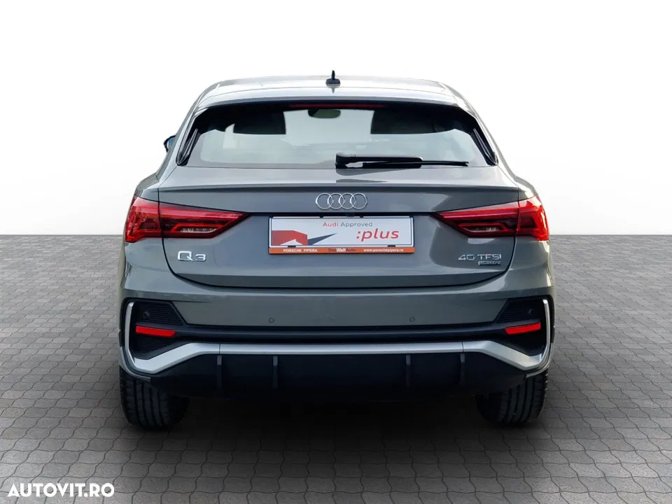 2024 Audi Q3, photograph 8