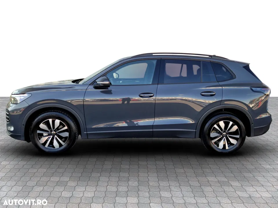 2026 Volkswagen Tiguan, photograph 2