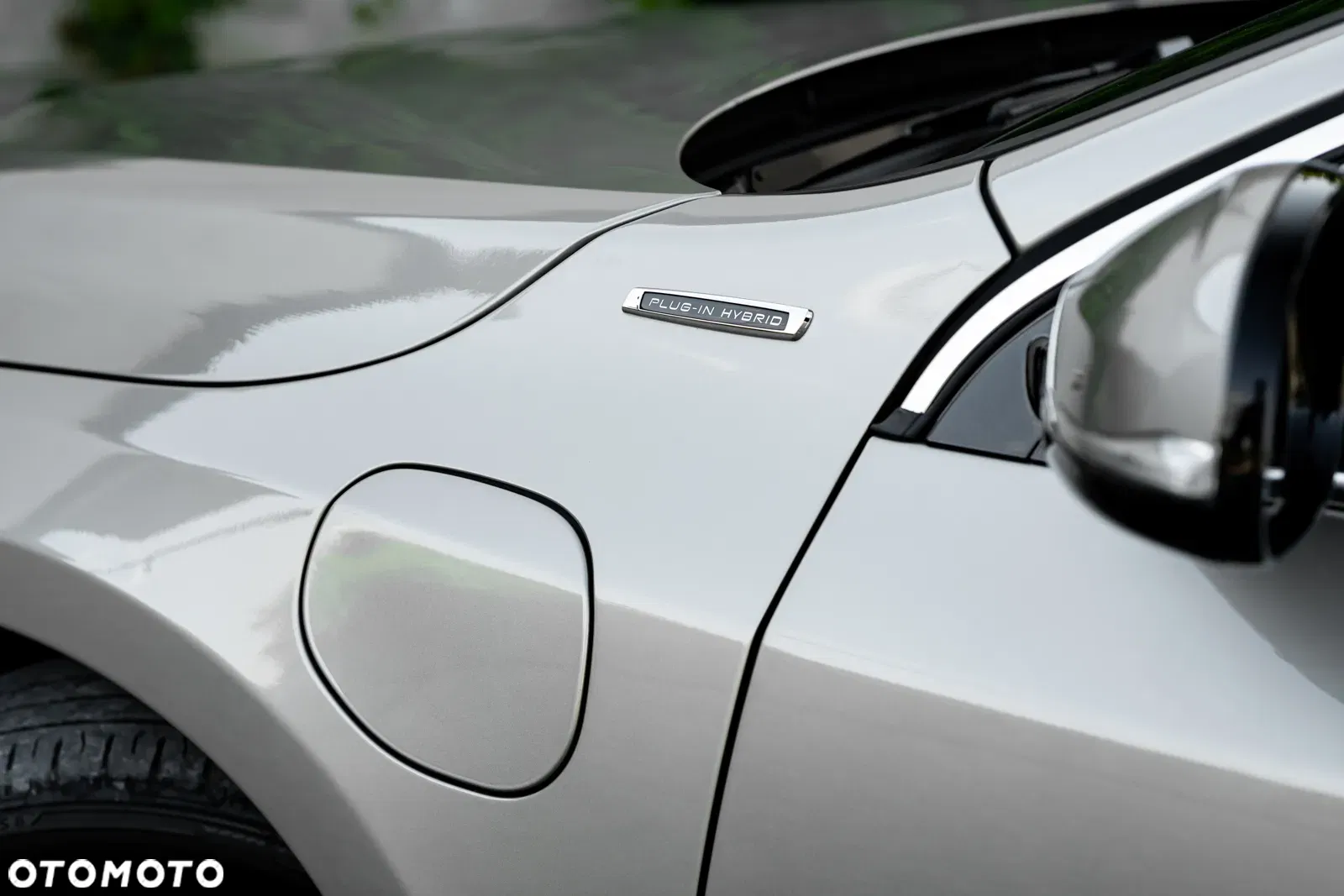 2014 Volvo V60 D6 AWD Plug-in Hybrid Momentum, photograph 9