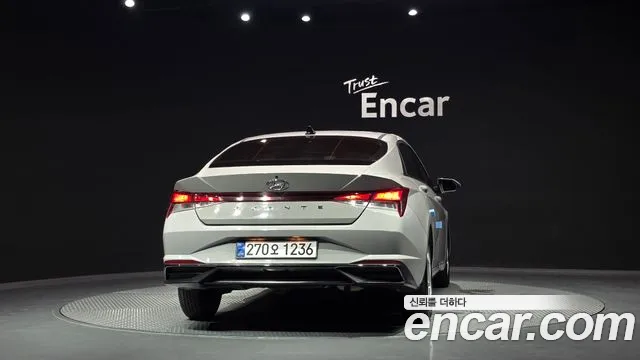 2022 Hyundai AVANTE 1.6, photograph 8