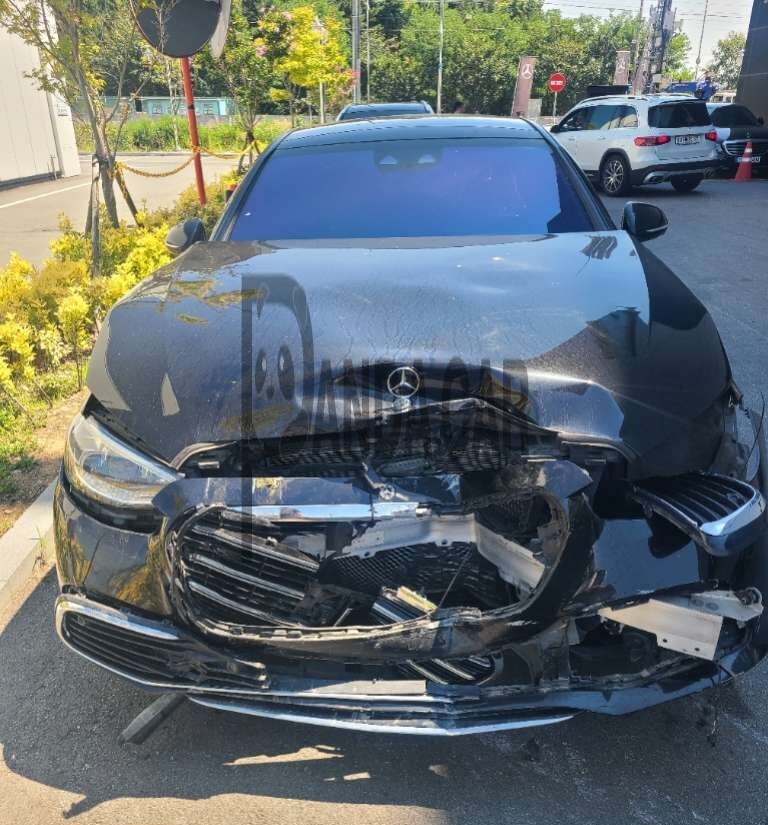 2021 Mercedes-Benz S580 4MATIC, photograph 1