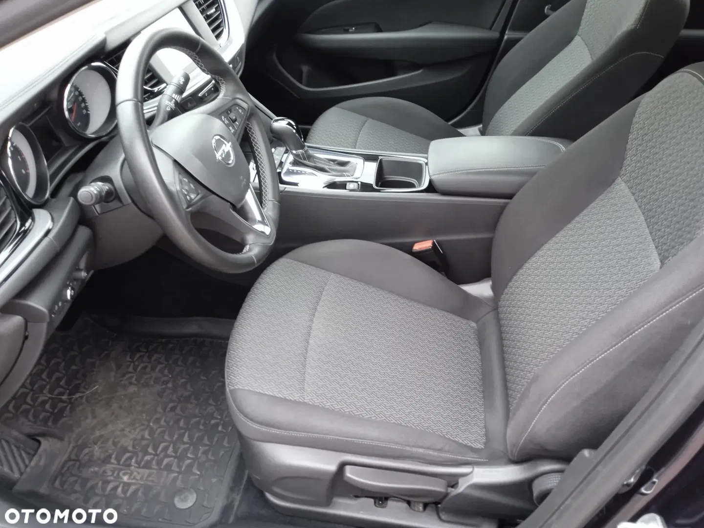 2018 Opel Insignia 1.5 T Enjoy S&S, photograph 7
