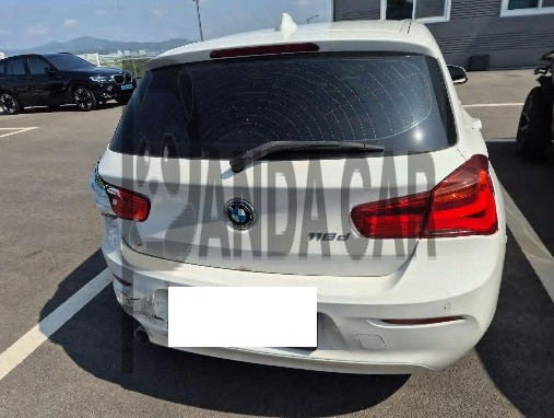 2018 BMW 118d, photograph 1