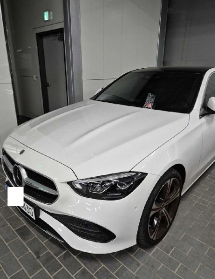 2023 Mercedes-Benz C300 4MATIC, photograph 3