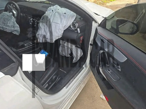 2022 Mercedes-Benz CLA250 4MATIC, photograph 4