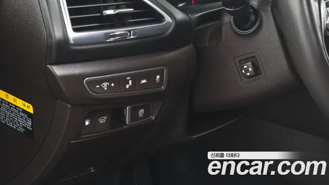 2020 Genesis G90 3.8 AWD, photograph 11