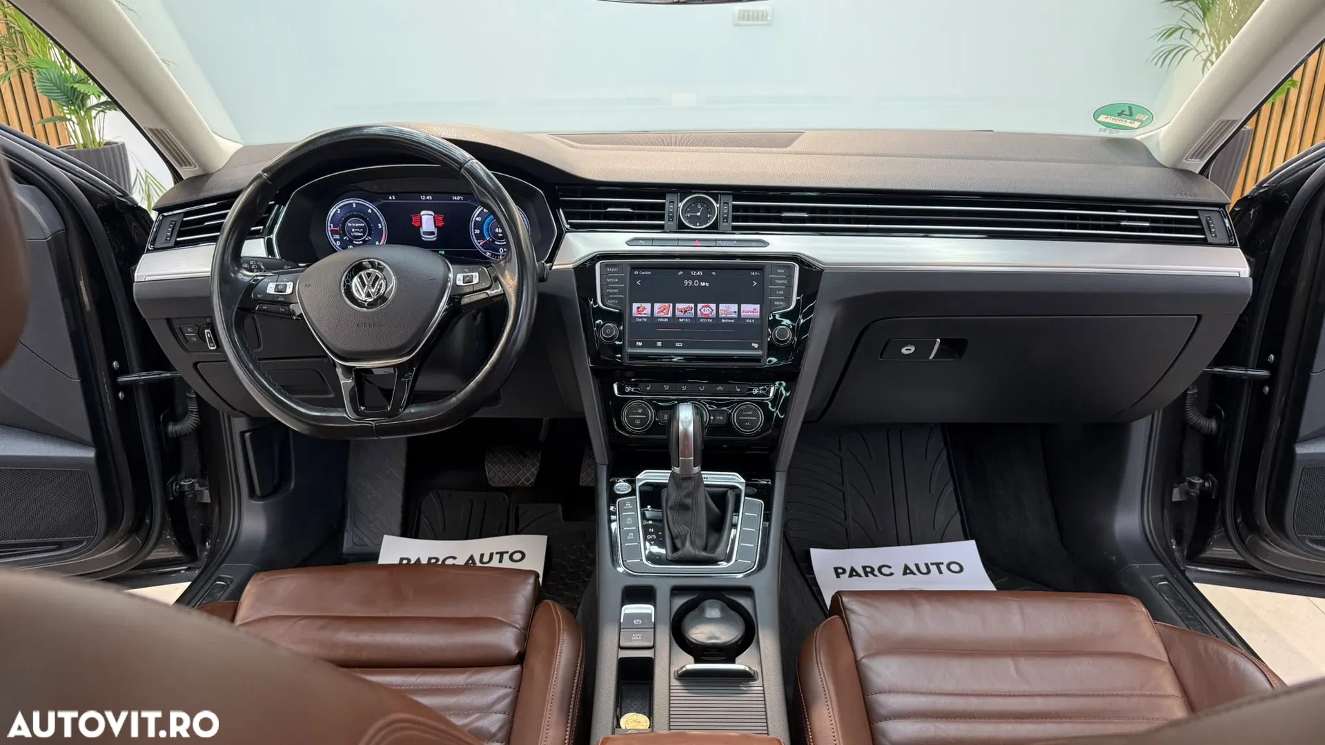 2016 Volkswagen Passat, photograph 6