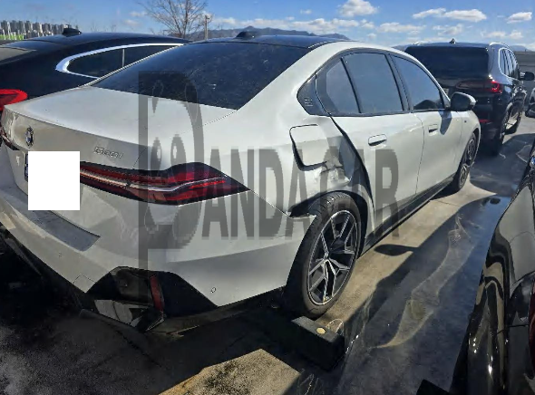 2024 BMW 520i, photograph 3