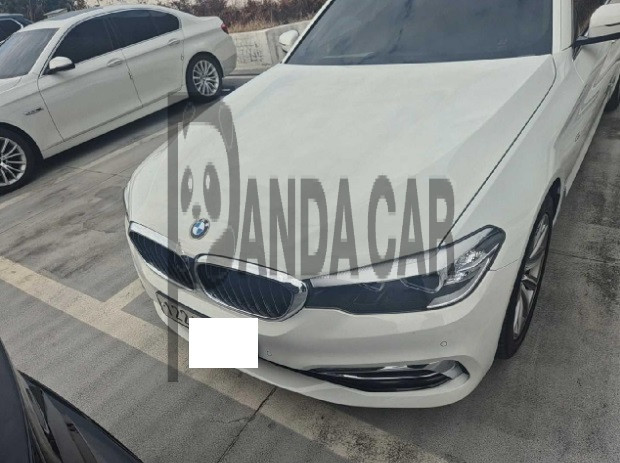 2018 BMW 520i, photograph 1