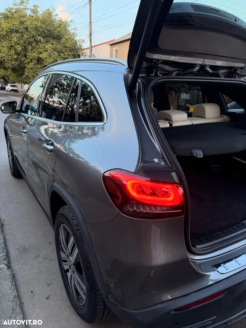 2021 Mercedes-Benz EQA 250, photograph 4