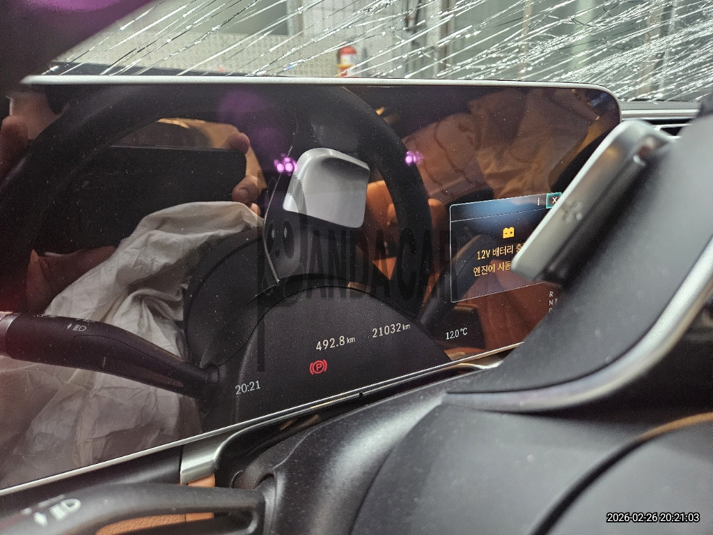 2025 Mercedes-Benz S 450 4MATIC, photograph 1