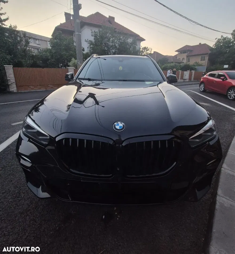 2021 BMW X5, photograph 1