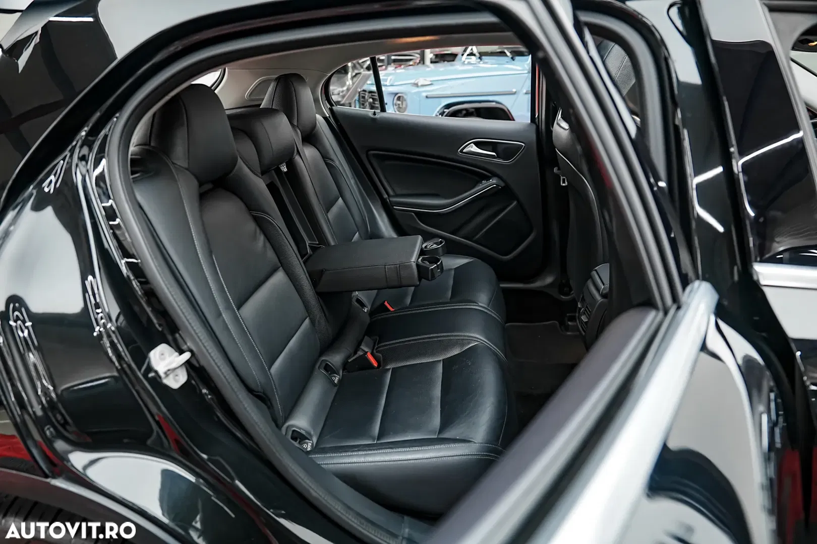 2017 Mercedes-Benz GLA 220 d 4MATIC 7G-DCT, photograph 12