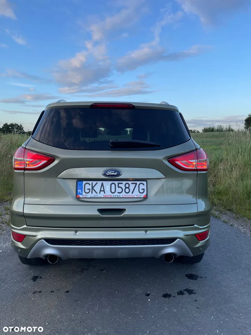 2014 Ford Kuga 2.0 TDCi 4WD Titanium Plus, photograph 5