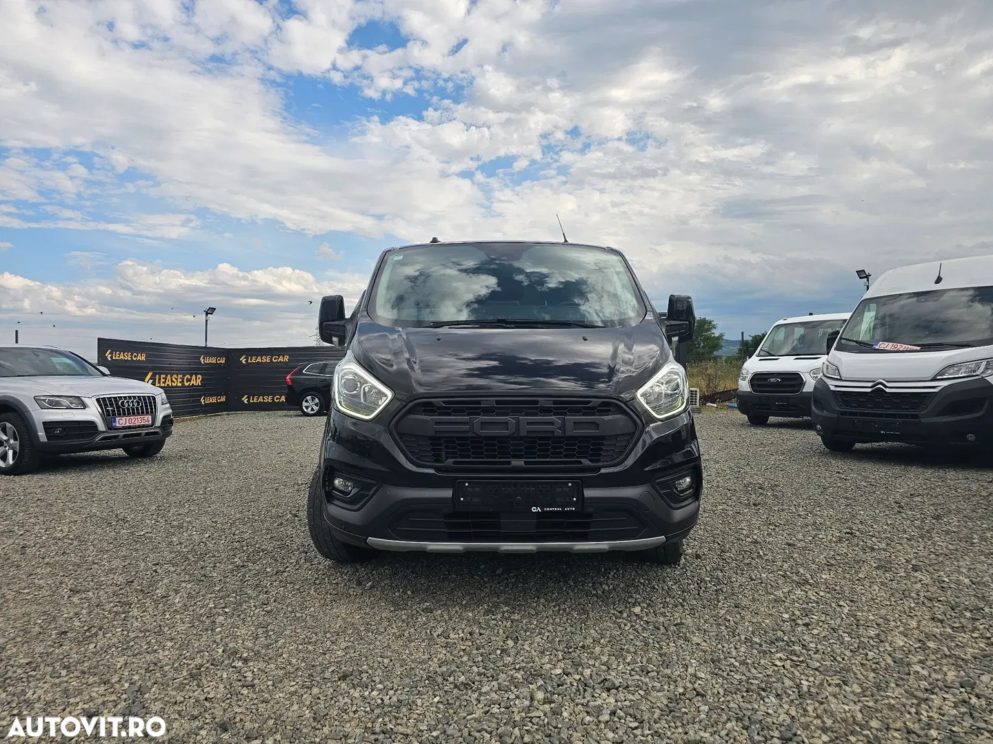 2021 Ford Transit Custom DCIV 340 2.0 EcoBlue 170 CP L2H1 Trail, photograph 2
