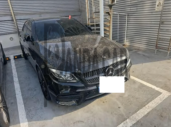 2019 Mercedes-Benz E350 4Matic, photograph 1