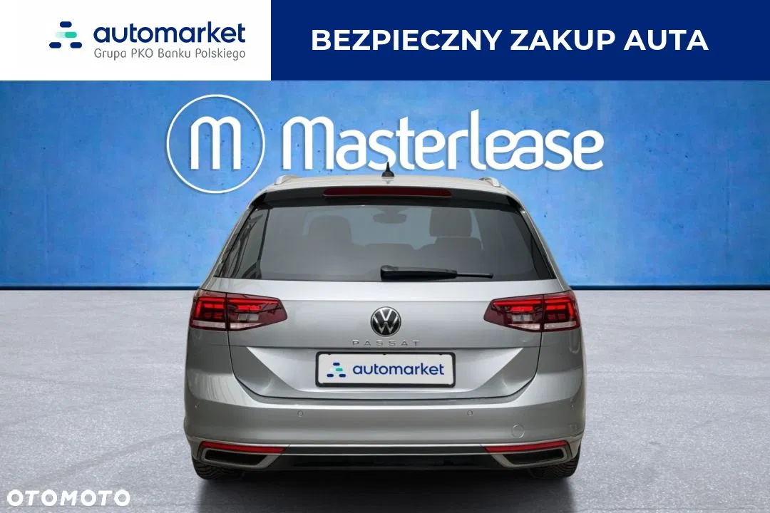2022 Volkswagen Passat, photograph 6