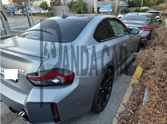 2024 BMW M2, photograph 2