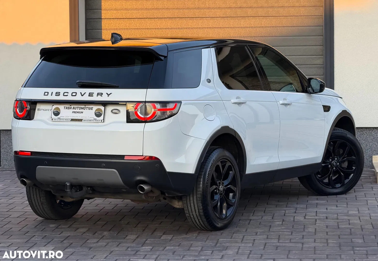 2017 Land Rover Discovery Sport 2.0 l TD4 HSE Aut., photograph 6