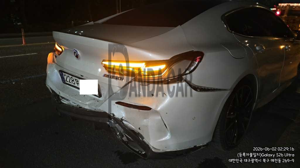 2022 BMW M850i xDrive Gran Coupe, photograph 4