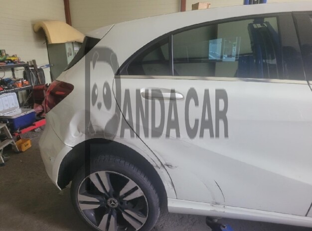 2018 Mercedes-Benz A200, photograph 4
