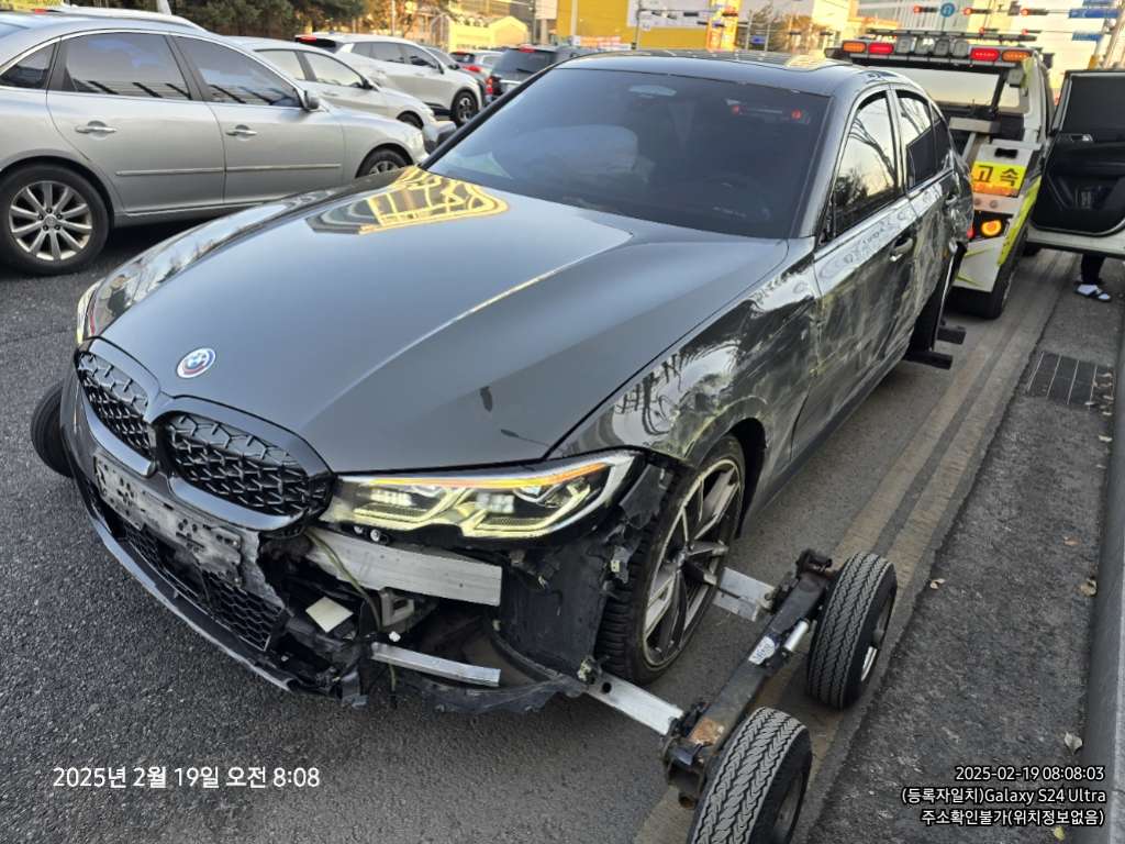 2021 BMW M340i, photograph 2