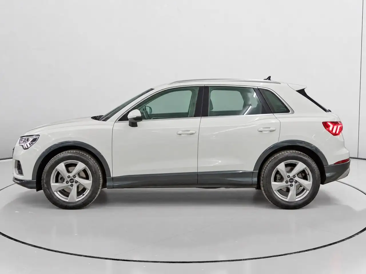 2023 Audi Q3 35 TDI Advanced S tronic 110kW, photograph 6