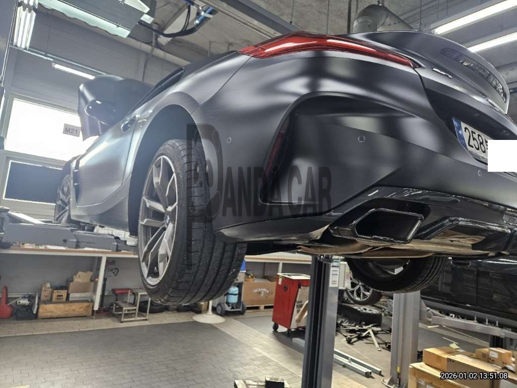 2022 BMW Z4 M40i, photograph 5