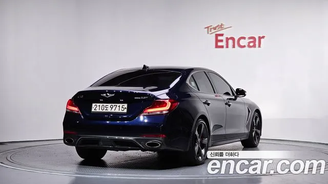Genesis G70 3.3T Sport AWD — photo 1 of 32