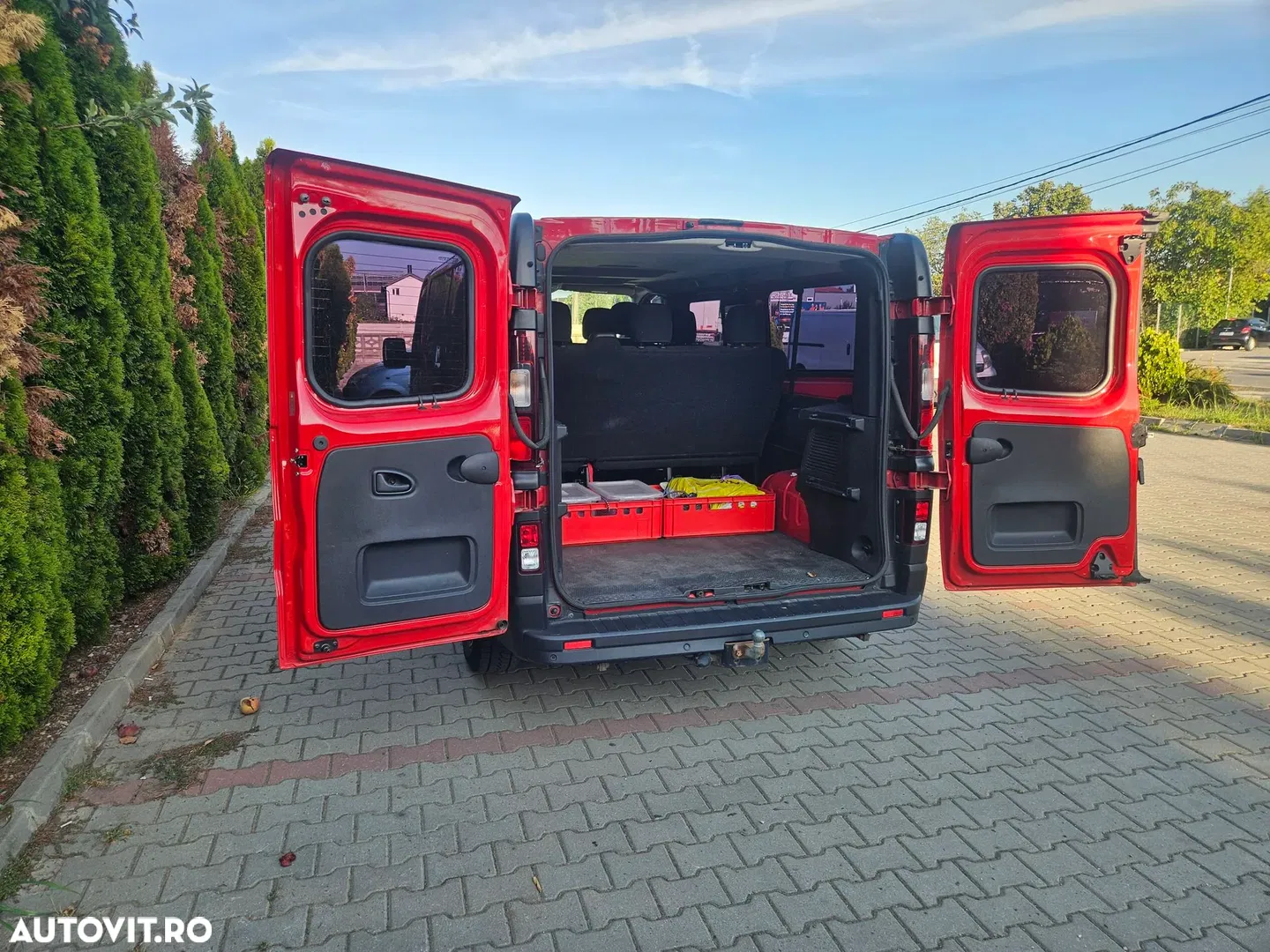 2016 Opel Vivaro, photograph 9
