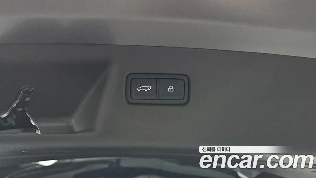 Hyundai Santafe Gasoline 2.5T 2WD — photo 1 of 31