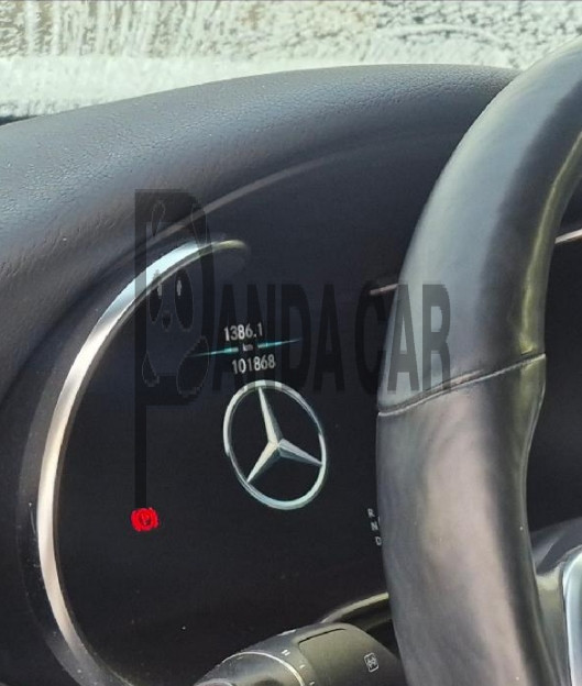 2020 Mercedes-Benz GLC220 d 4MATIC Coupe, photograph 2