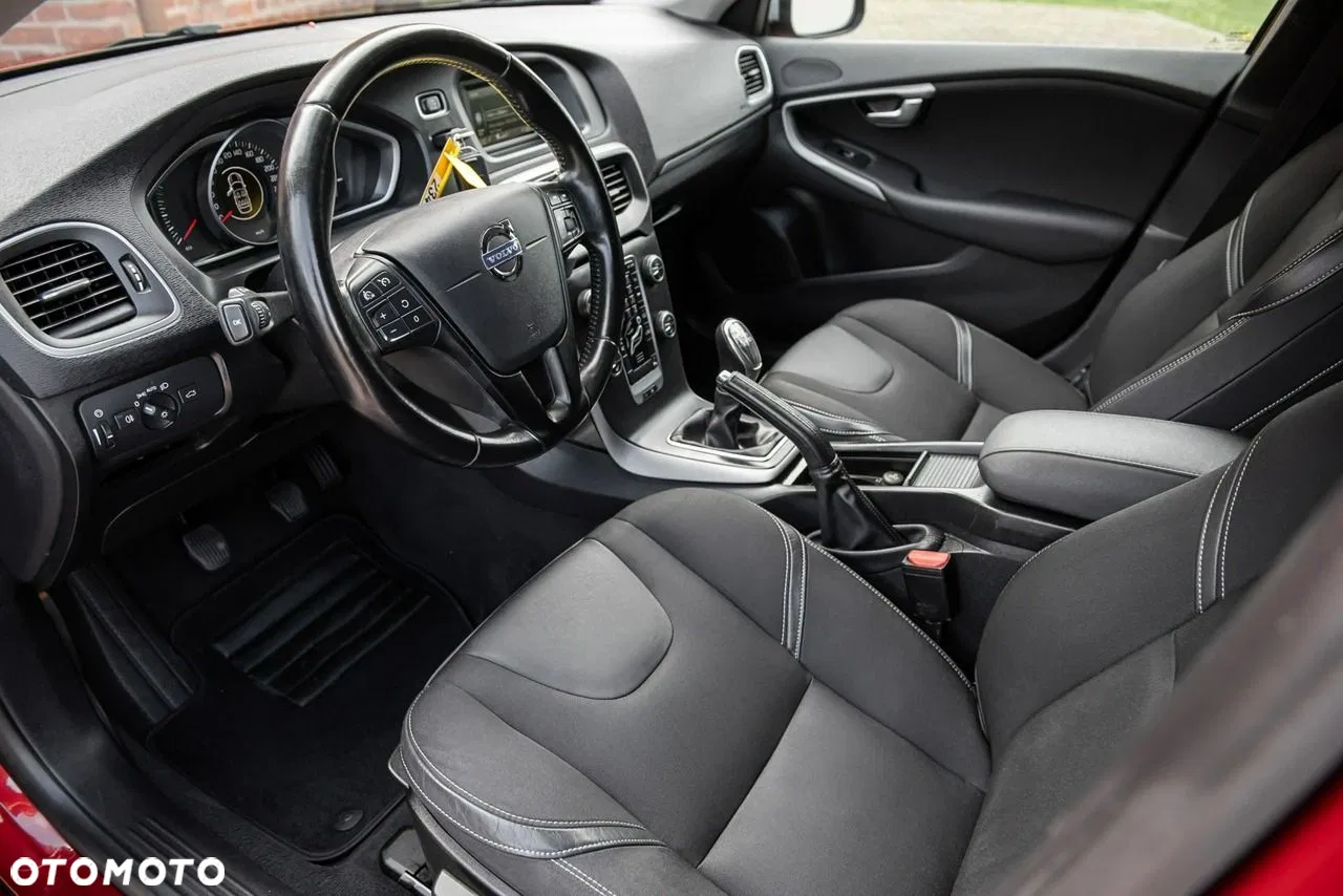 2012 Volvo V40 D4 Kinetic, photograph 6