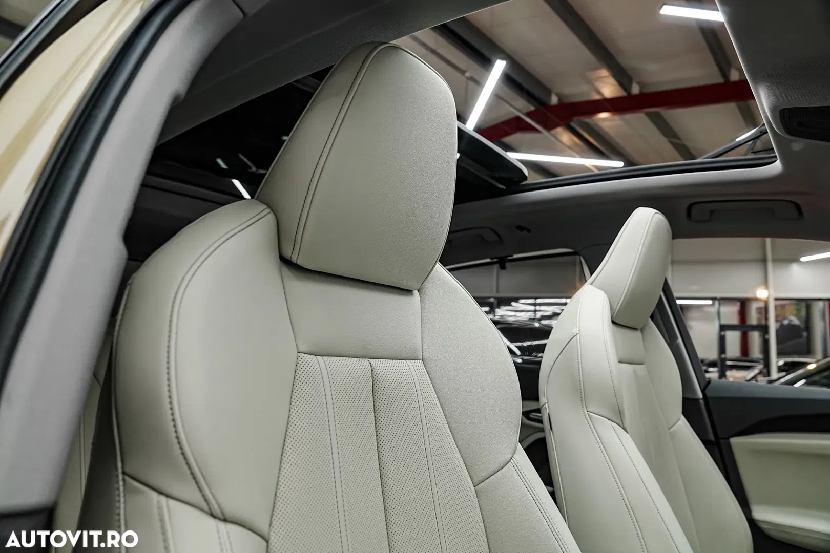 2025 Audi Q5 40 TDI quattro S tronic S line, photograph 8